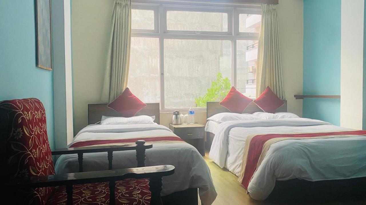 Hotel Discovery Inn Kathmandu Buitenkant foto