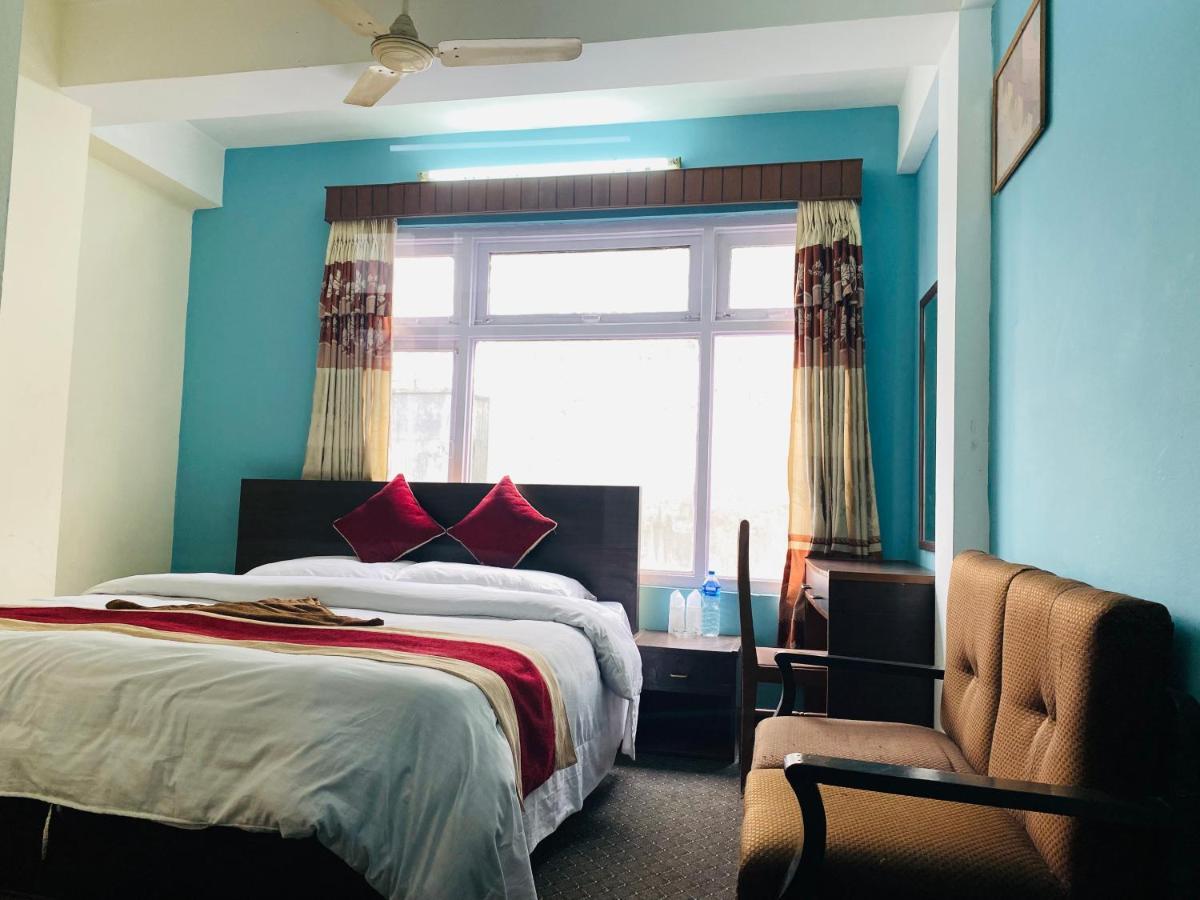 Hotel Discovery Inn Kathmandu Buitenkant foto