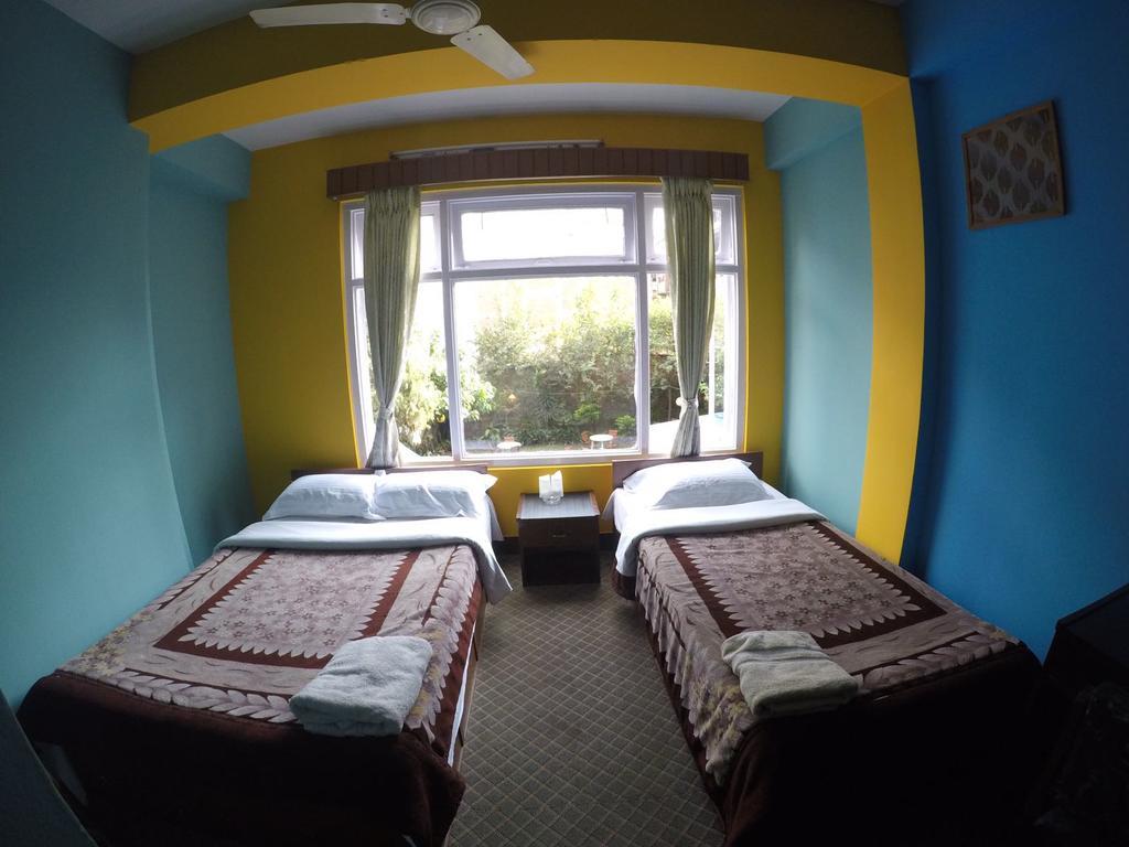 Hotel Discovery Inn Kathmandu Buitenkant foto