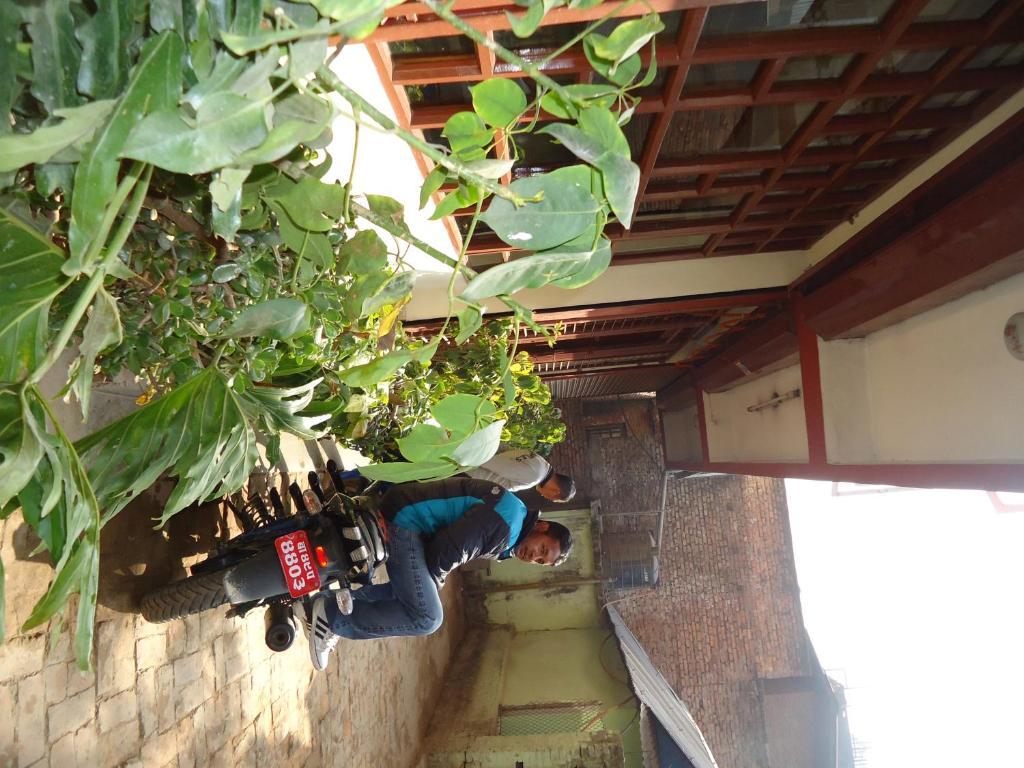 Hotel Discovery Inn Kathmandu Buitenkant foto